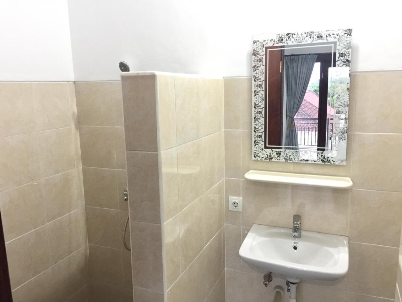 Taman Ratih Guest House Чангу Екстер'єр фото
